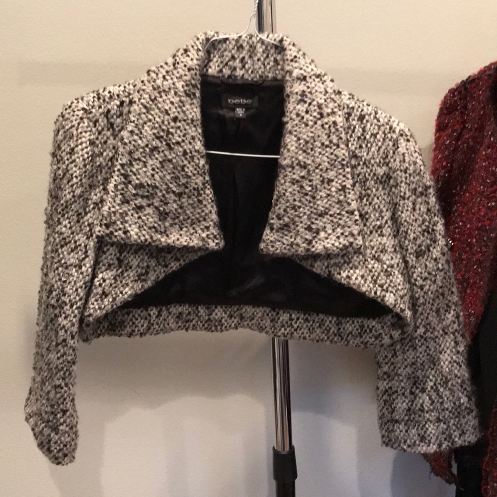 Bebe boulce cropped blazer